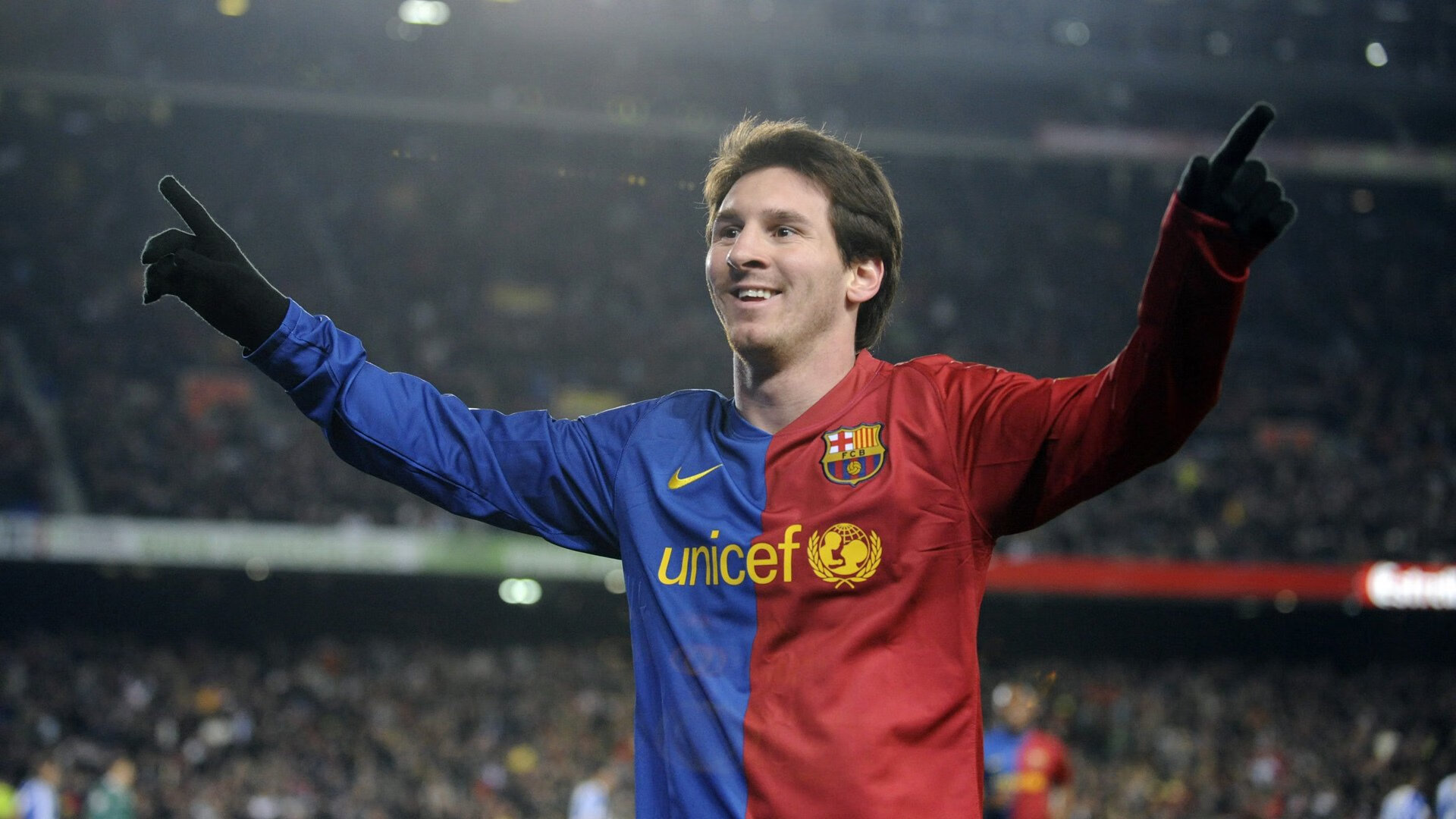 多地在文化节中加入传统弓箭和现代射箭的女子表演赛